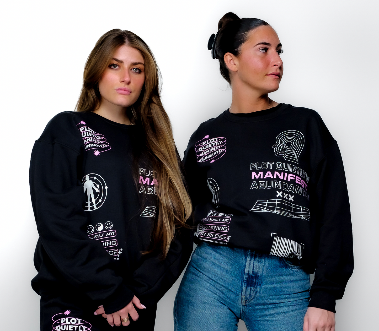 PLOT QUIETLY CREWNECK