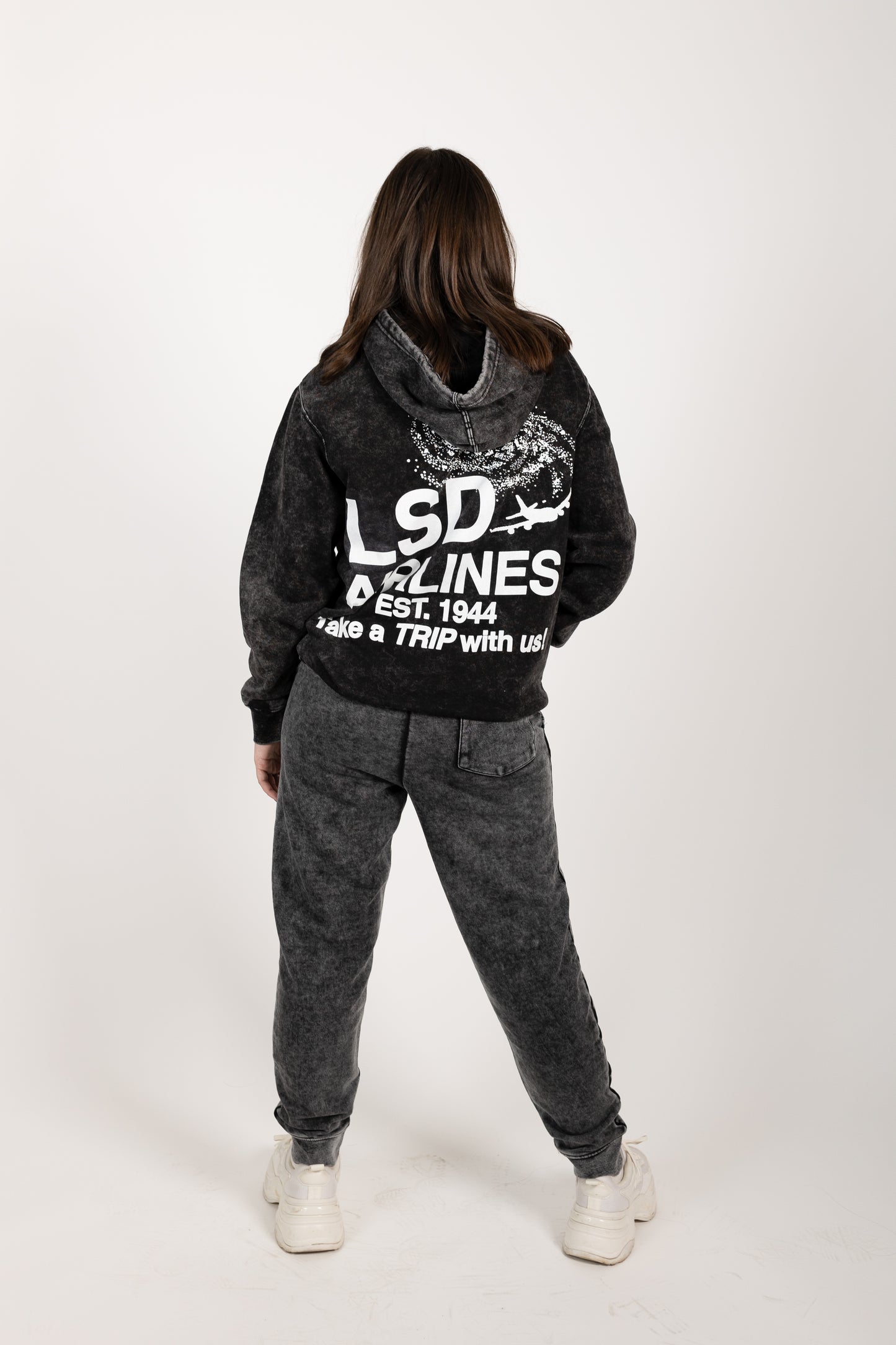 Urban Fashion streetwear hoodie hip hop fashion best womens sweatshirts best sweatpants airport outfit casual outfit